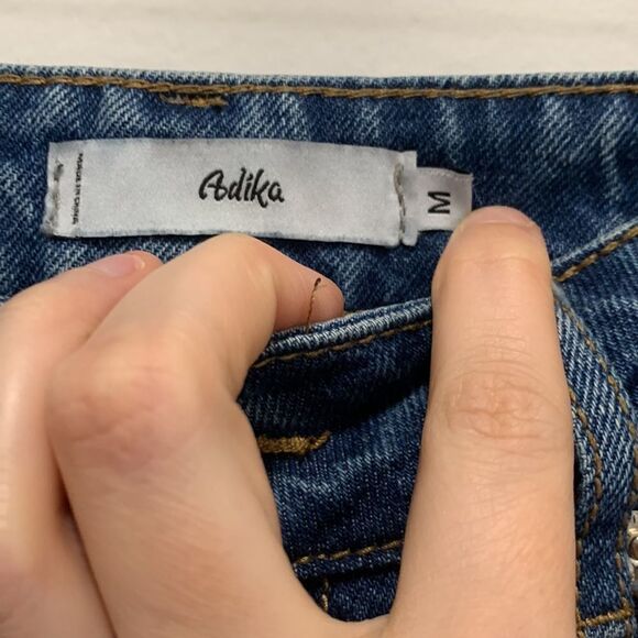 Adika Jeans Size Medium - Picture 4 of 5